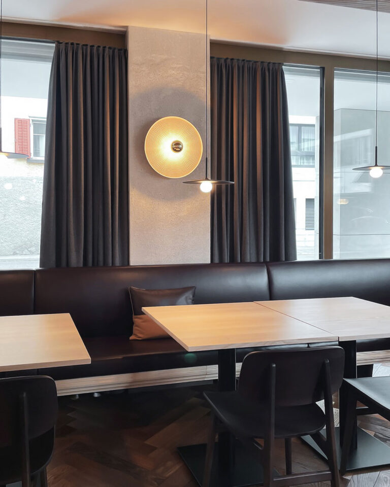 atelier mond Callisto Wandlampe Domat Ems Restaurant