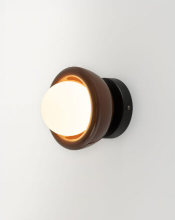 Keramik Wandlampe Vela in Chestnut