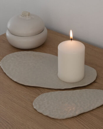 atelier mond Keramikteller gehämmert